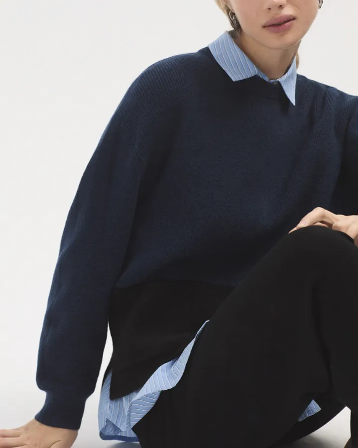 Bicolor Sweater in Navy