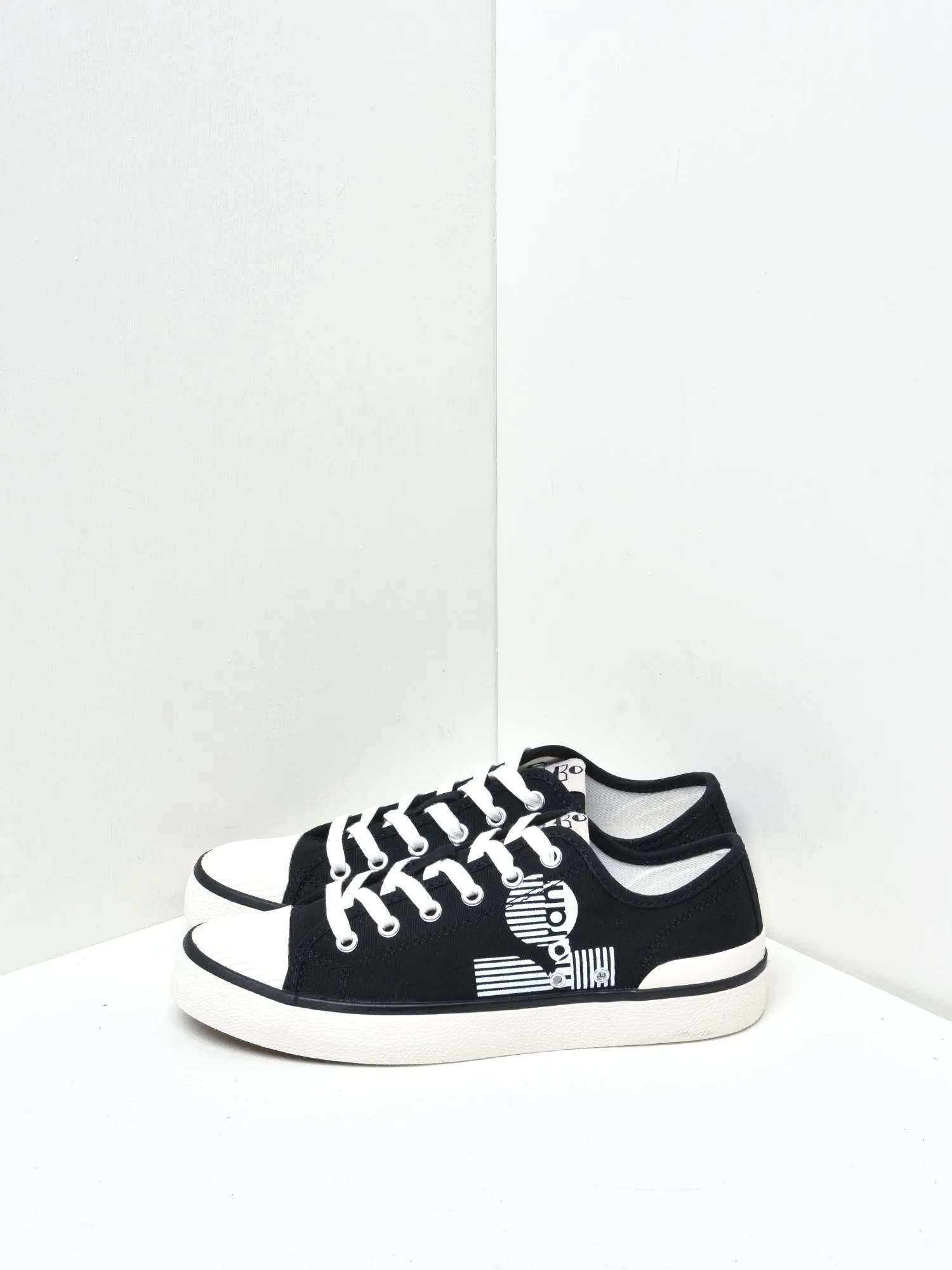 BINKOO_BLACK 01BK
