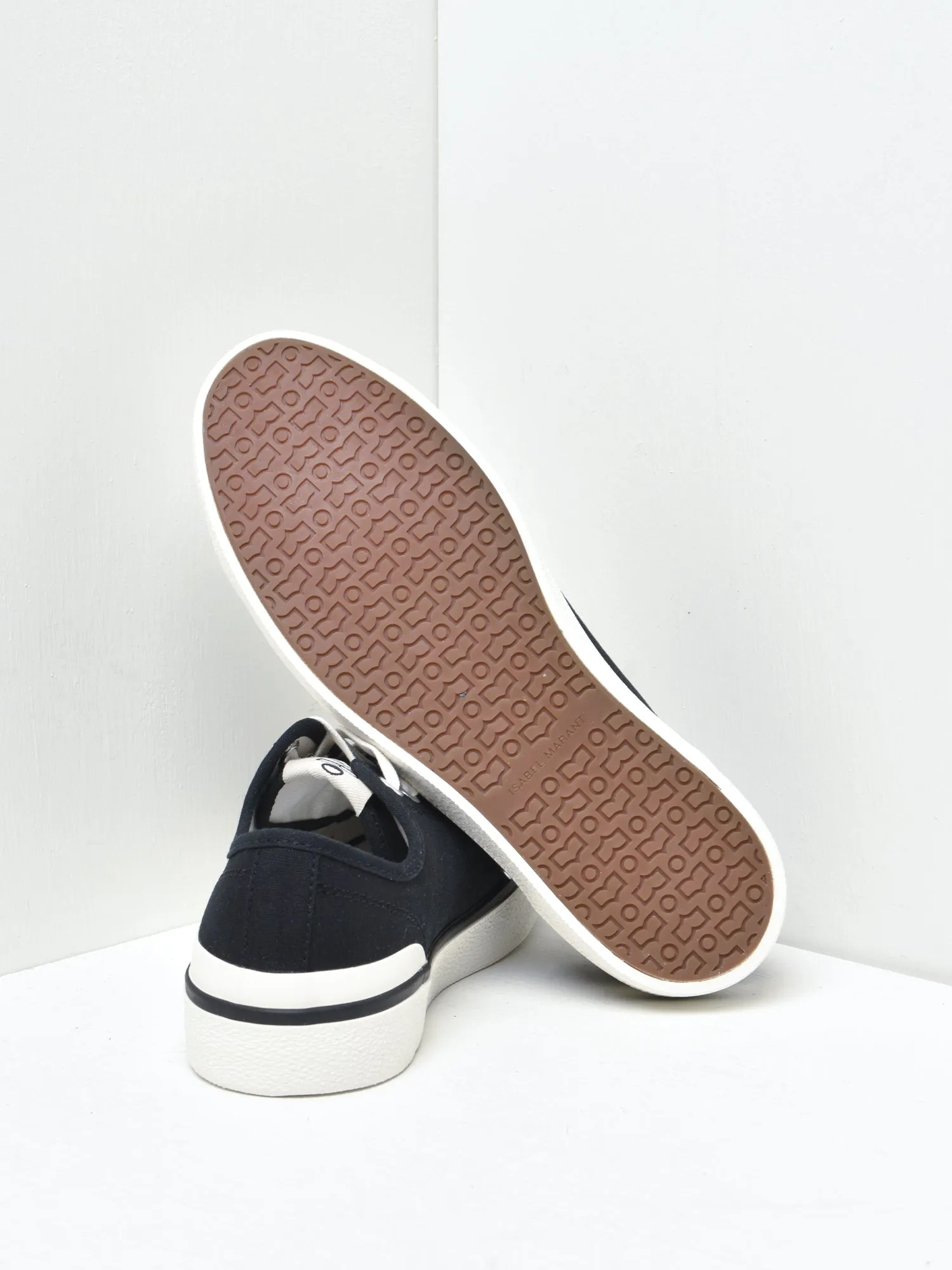 BINKOO_BLACK 01BK