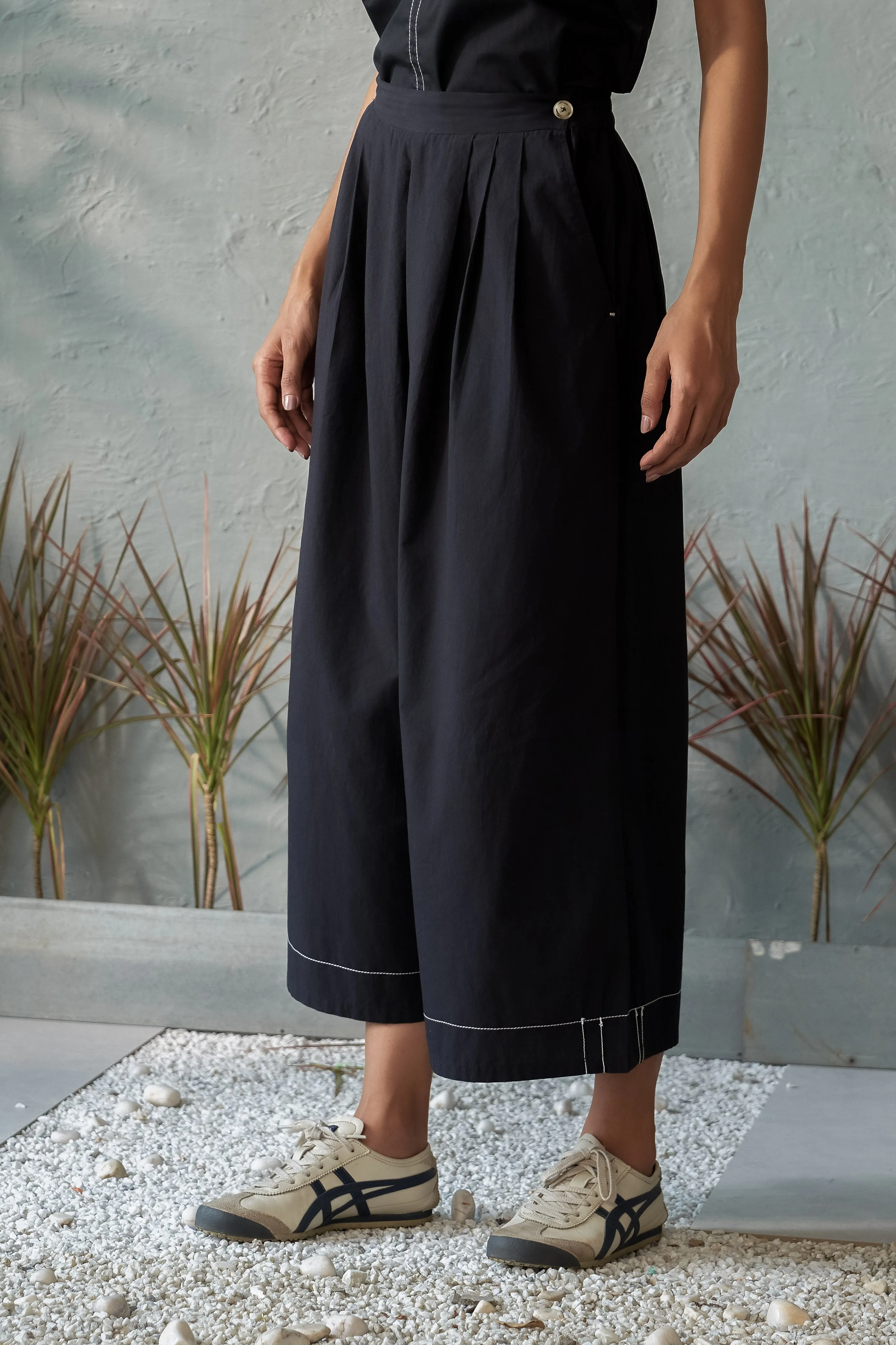 Black Sesame Pants