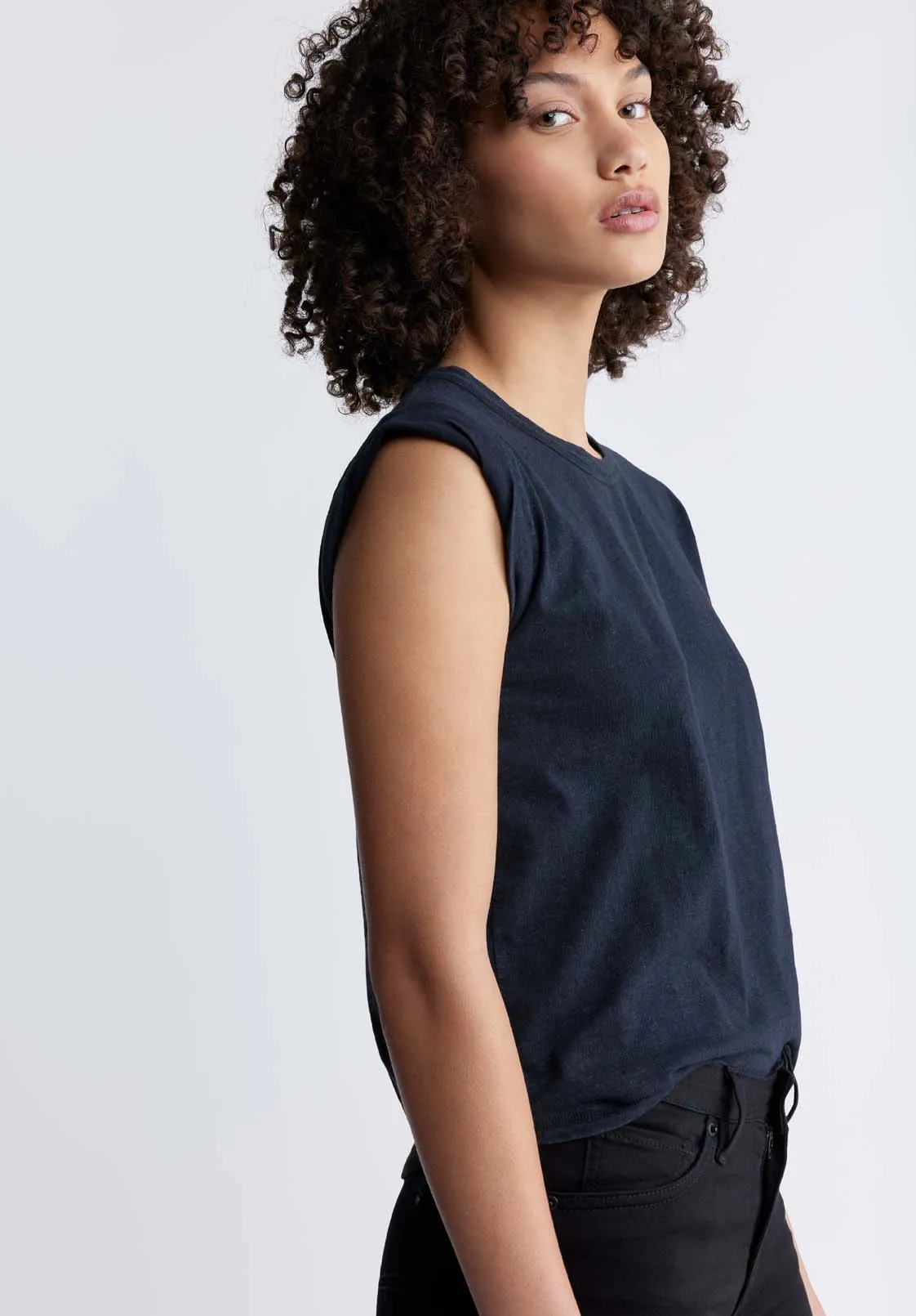 Elayne Women’s Cap Sleeve Top in Black - KT0130P