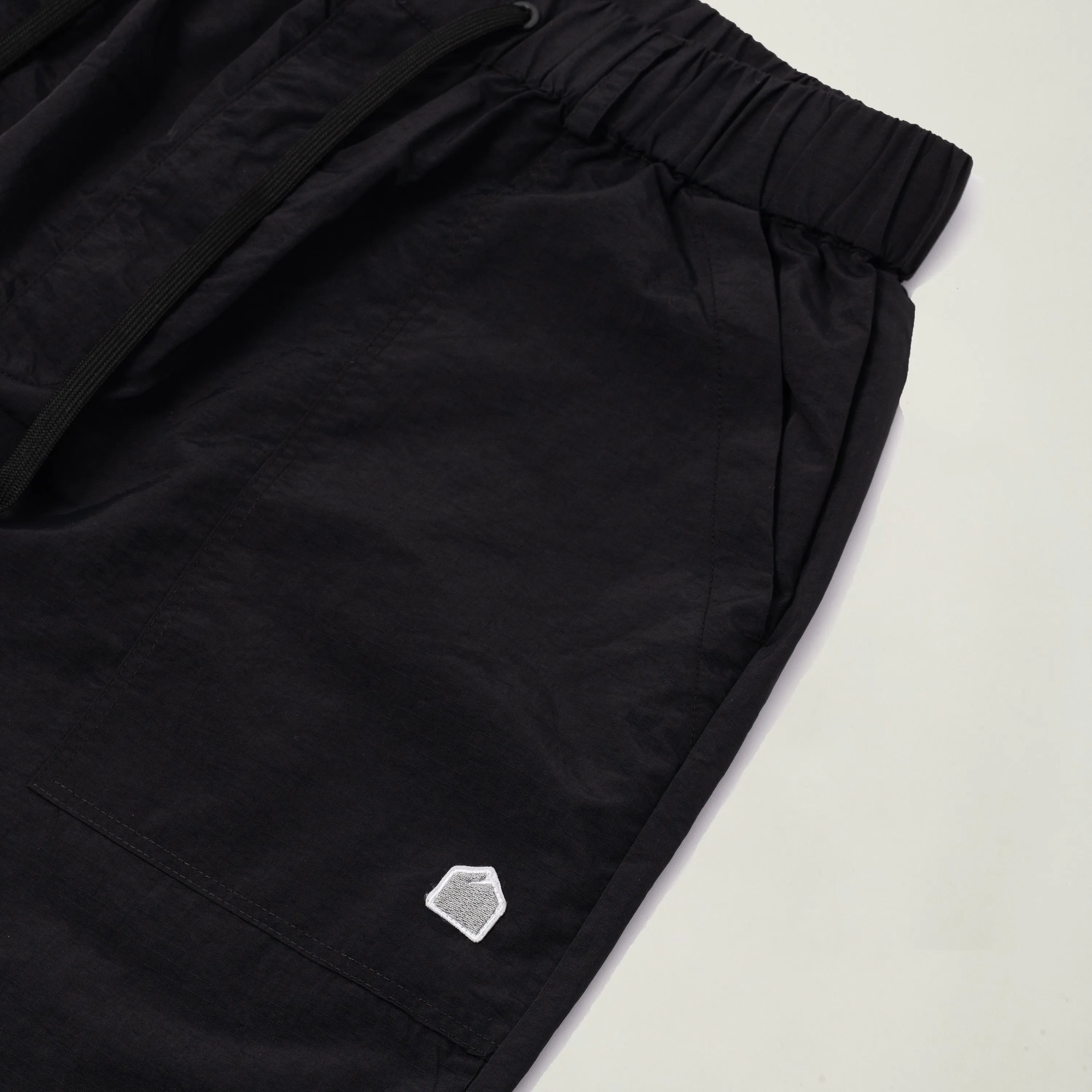 GOODTIMES WEAR Pants: Mount (BLACK)