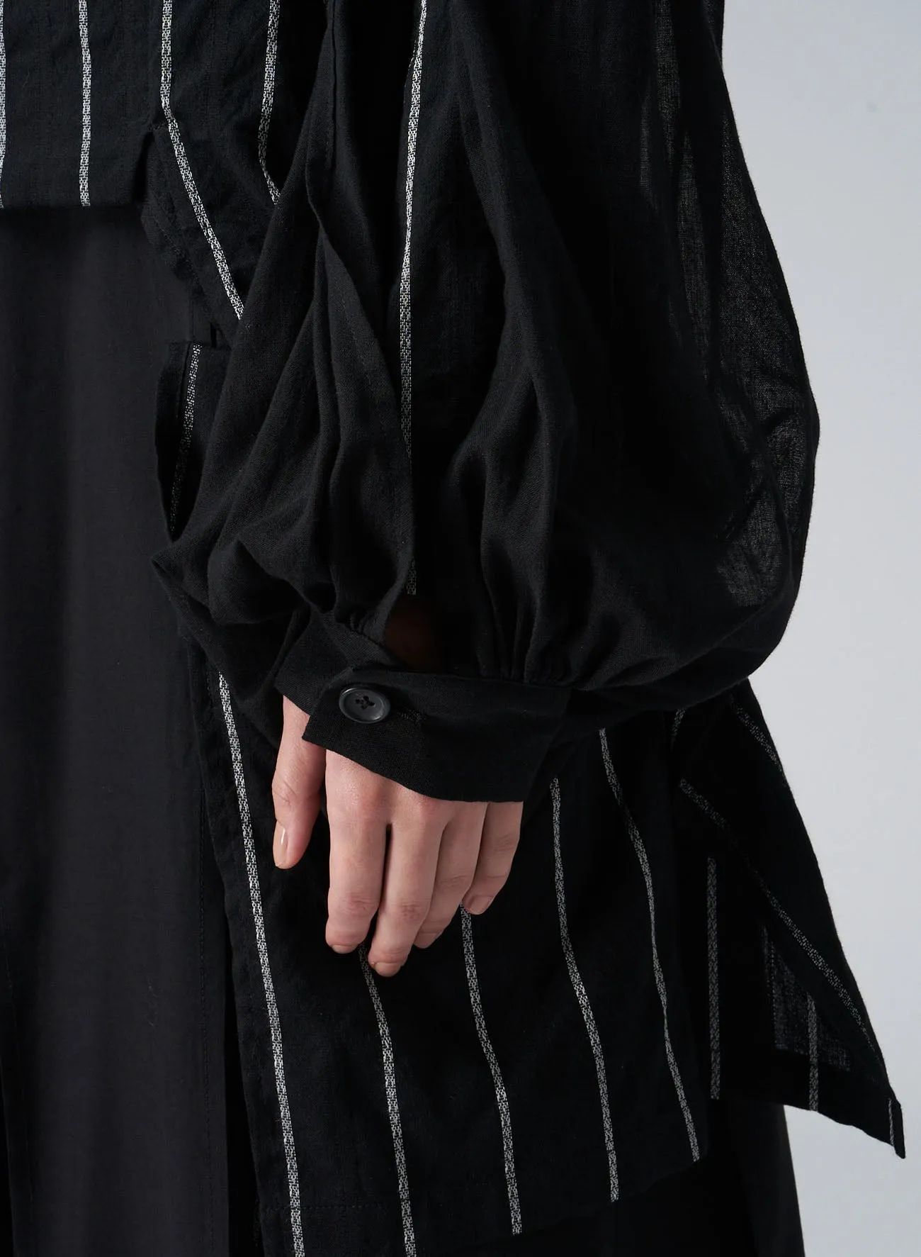 <207/1> <014/1> BISHOP SLEEVES LONG COAT