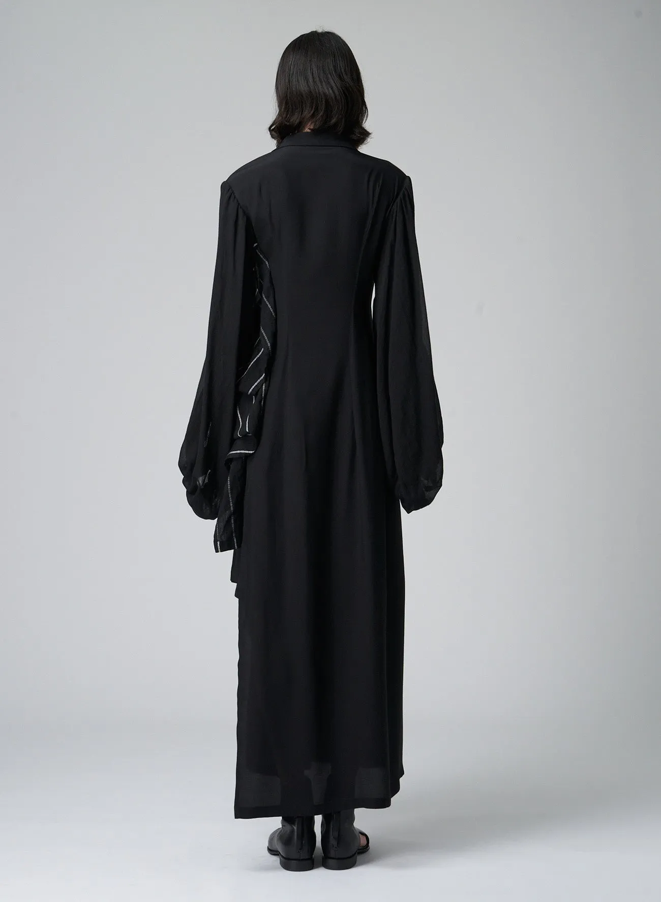 <207/1> <014/1> BISHOP SLEEVES LONG COAT