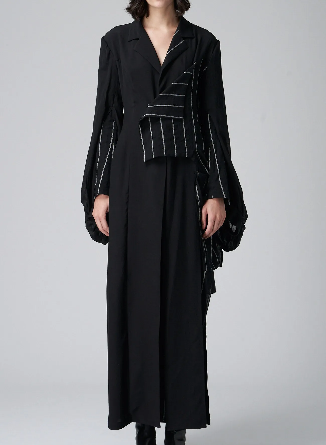 <207/1> <014/1> BISHOP SLEEVES LONG COAT