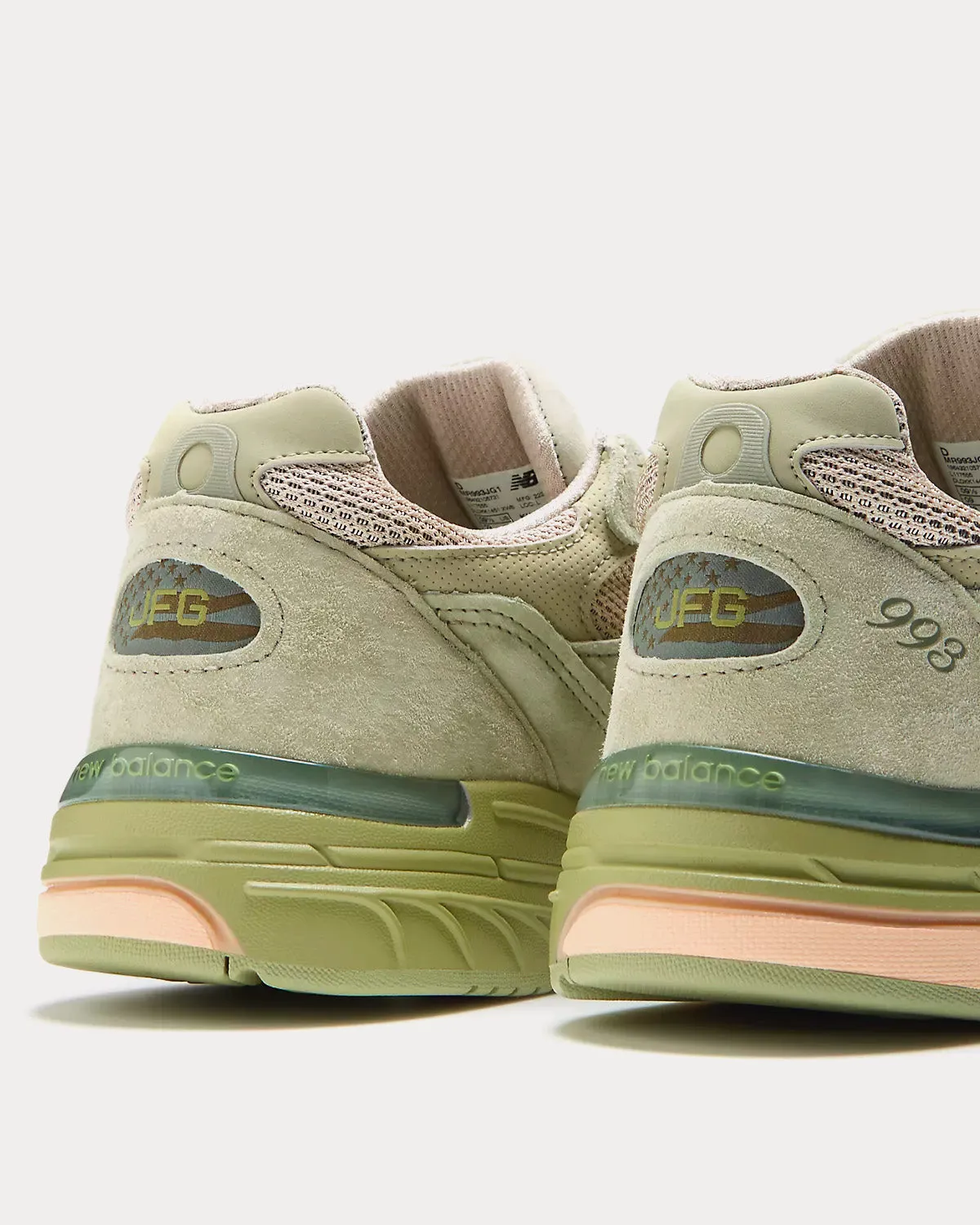 MADE in USA 993 Margarita / Vintage Rose Low Top Sneakers