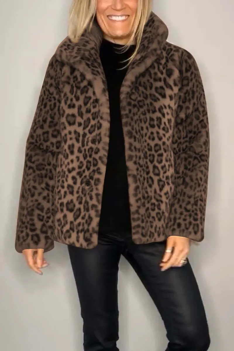 Queeny | Classic Women's Leopard Print Winter Coat