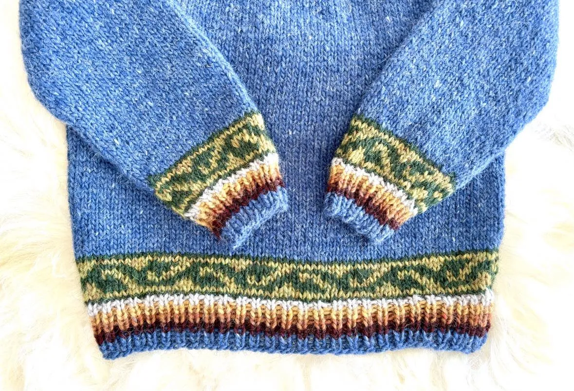 Cozy Rósalind Icelandic Wool Sweater for Warmth and Style