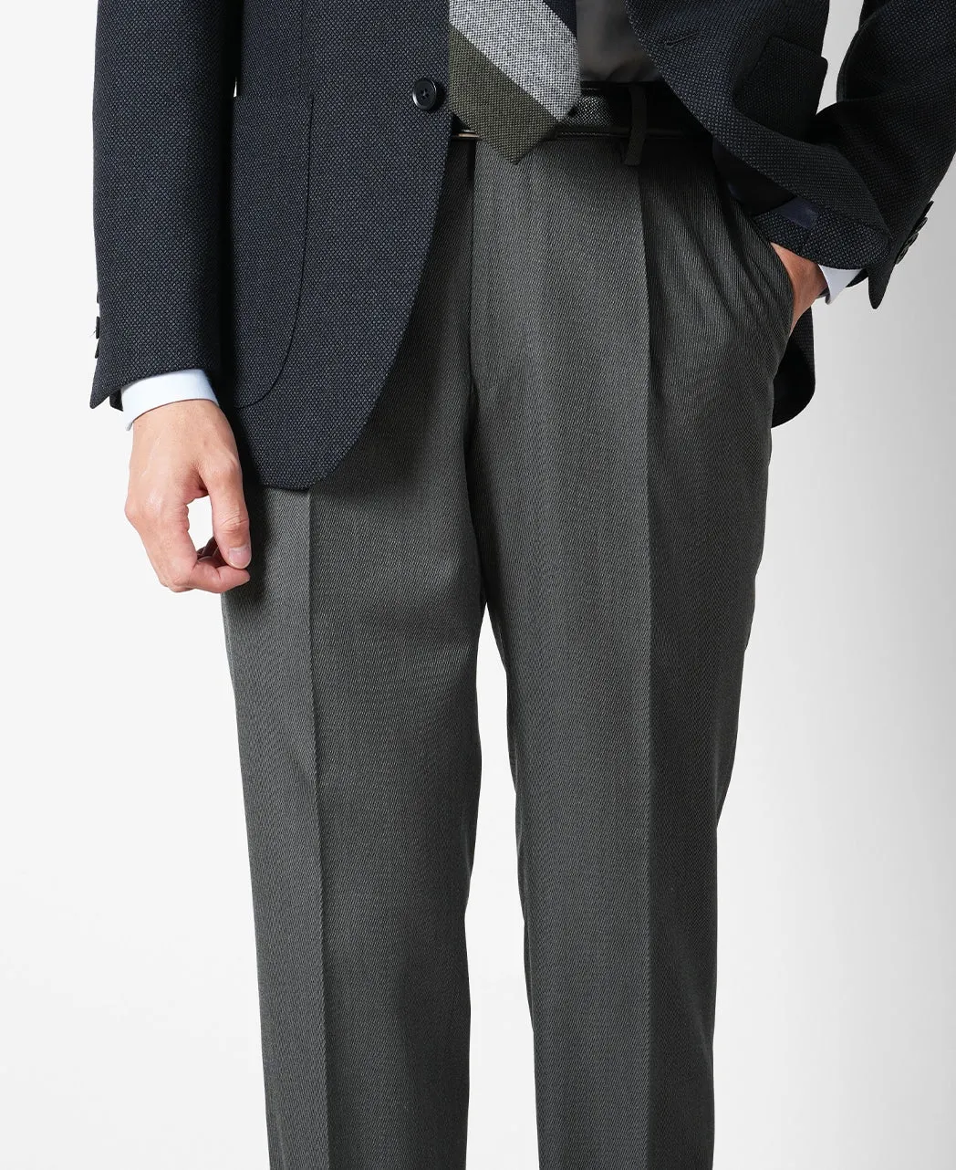 TECH WOOL Slacks single pleat
