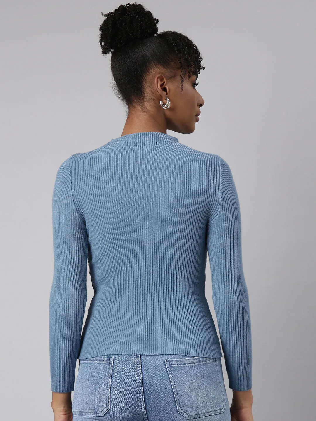 Women Blue Solid Fitted Top